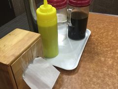-丽虹云南过桥米线(兴工街店)