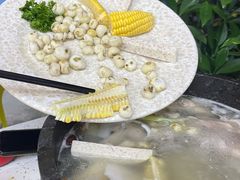 -墨脱石锅椰子鸡•海鲜糟粕醋(榆亚路店)