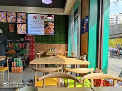 -内蒙焖面大盆骨餐馆(山大路店)