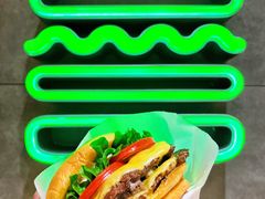招牌牛肉堡双层-Shake Shack(西单大悦城店)