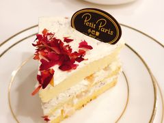 玫瑰荔枝戚风芝士-PETIT PARIS 小巴黎(凯德1818店)