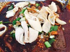肥肠血旺-茅屋大酒店