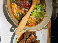 招牌牛大骨扁粉-百春原湖南牛肉粉(百联世纪店)