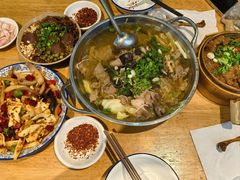 -谢老五跷脚牛肉·非遗传承店
