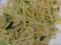 -鲁南仔·滕州炒鸡(经三路店)