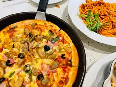 -必胜客(WOW中央公园店)