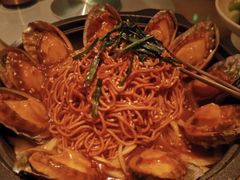 葱香鲍鱼捞面-夜上海(新天地店)