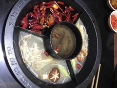 -重庆德庄火锅(体育中心店)