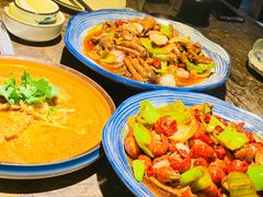 -六福烧烤酒馆(秦隆步行街店)