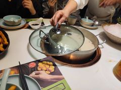 -洪氏嗨捞·猪肚鸡火锅(阳光天地店)