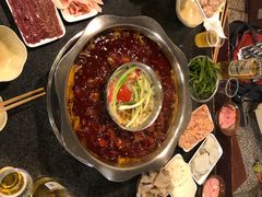 -邓莽子老火锅(中兴路总店)