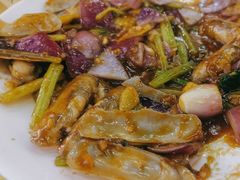 -南沙辉记烧鸡·荔枝木炭火吊烧(旧镇店)