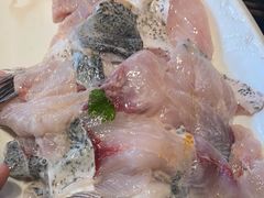 -老船舫·现做活鲜鱼馆(东郊记忆店)