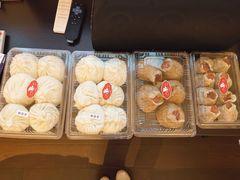 -白玉兰食品(汇联商厦店)