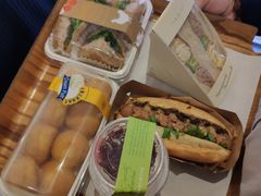 -巴黎贝甜(大宁国际商业广场店)
