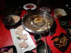 -谭鸭血老火锅(万象九宜城店)