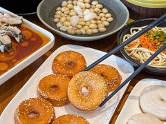 -莲餐厅·湖北菜·潜江小龙虾店(愚园路店)