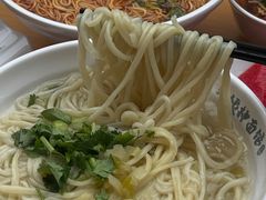 -萍姨抻面馆·鸡架冒菜(清湖店)
