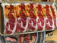 -青瓦餐厅·生鱼片·韩园烤肉(西塔店)