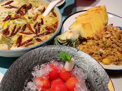 鹿桃酸菜鱼-大树餐厅(益田假日店)