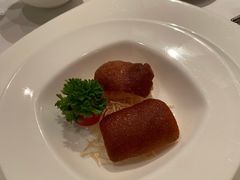 百花脆皮乳豬-新同乐鱼翅酒家(美丽华店)