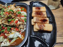 -嘎嘎鸭脑壳(蜀汉路店)