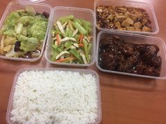 -荣华基·现炒快餐(肇嘉浜路店)