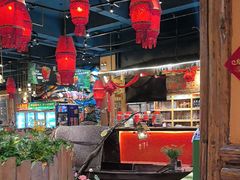 -老滇山寨•云南特色菜•地方菜•民族风情歌舞表演(金碧店)