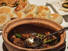 -八府香鸭·啫啫煲(华山路店)