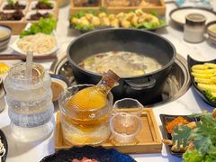 -汤宴·参须肚包鸡(南京路店)