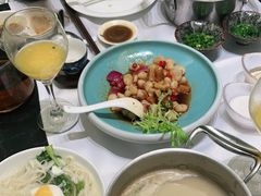 -红鼎豆捞·非遗鲍皇汤火锅(宝丰路店)