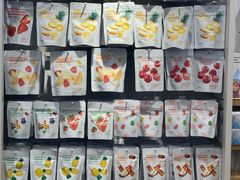 -名创优品(江南新地店)