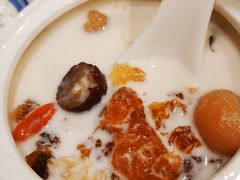 -广信牛奶甜品世家(台东店)