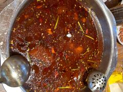 -乡土特色.冷锅鱼.牦牛肉汤锅