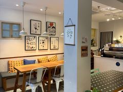 -红小姐咖啡馆(西津渡店)