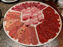 -小天鹅火锅·一线江景洪鼎旗舰店(洪崖洞店)