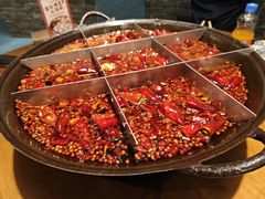 -白乐天毛肚火锅馆(南滨路店)