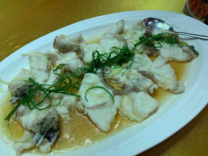 新海利海鲜城(夏湾店)-"还可以,豆浆油条不好吃,总体还可以.