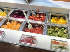 自助取餐区-三佰瑞冻酸奶(凯德MALL店)