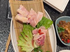 -得意咚瓜·顺德鱼生·冬瓜火锅(深圳首店)