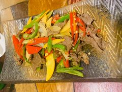 酸木瓜炒牛肉-紫滇源云南生态菜(丹凤街店)