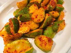 -岷山饭店-芝芝自助餐厅