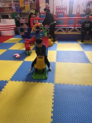 -开心哈乐亲子乐园(东森时尚百货店)