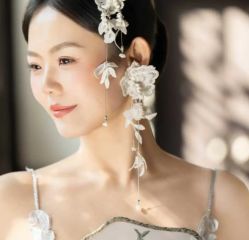 -雪中彩影婚纱摄影·微光艺术中心