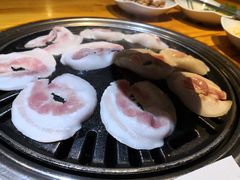 -唯成•韩国炭火烤肉 유성고기