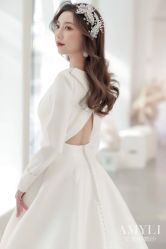 -艾米丽婚纱礼服