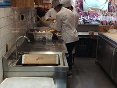 自助取餐区-阿文汤包蟹黄汤包(豫园商城店)