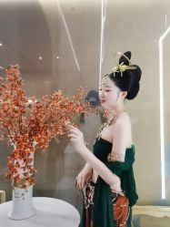 点击看大图 -盘子女人坊古装写真摄影(南京总店)