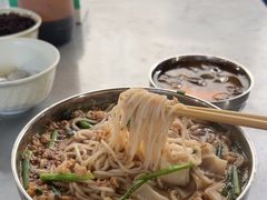 -正宗杨记普洱酸醋米线(总店)