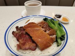-香港新发烧腊茶餐厅(水围店)